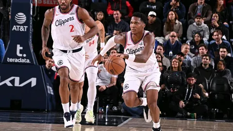 雷霆主帅赞扬多特防守出色，助力比赛局势稳定