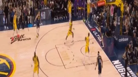 巴萨0-1惊险夺冠决赛，与皇马三线争锋；马竞连续21场西甲及杯赛败绩。